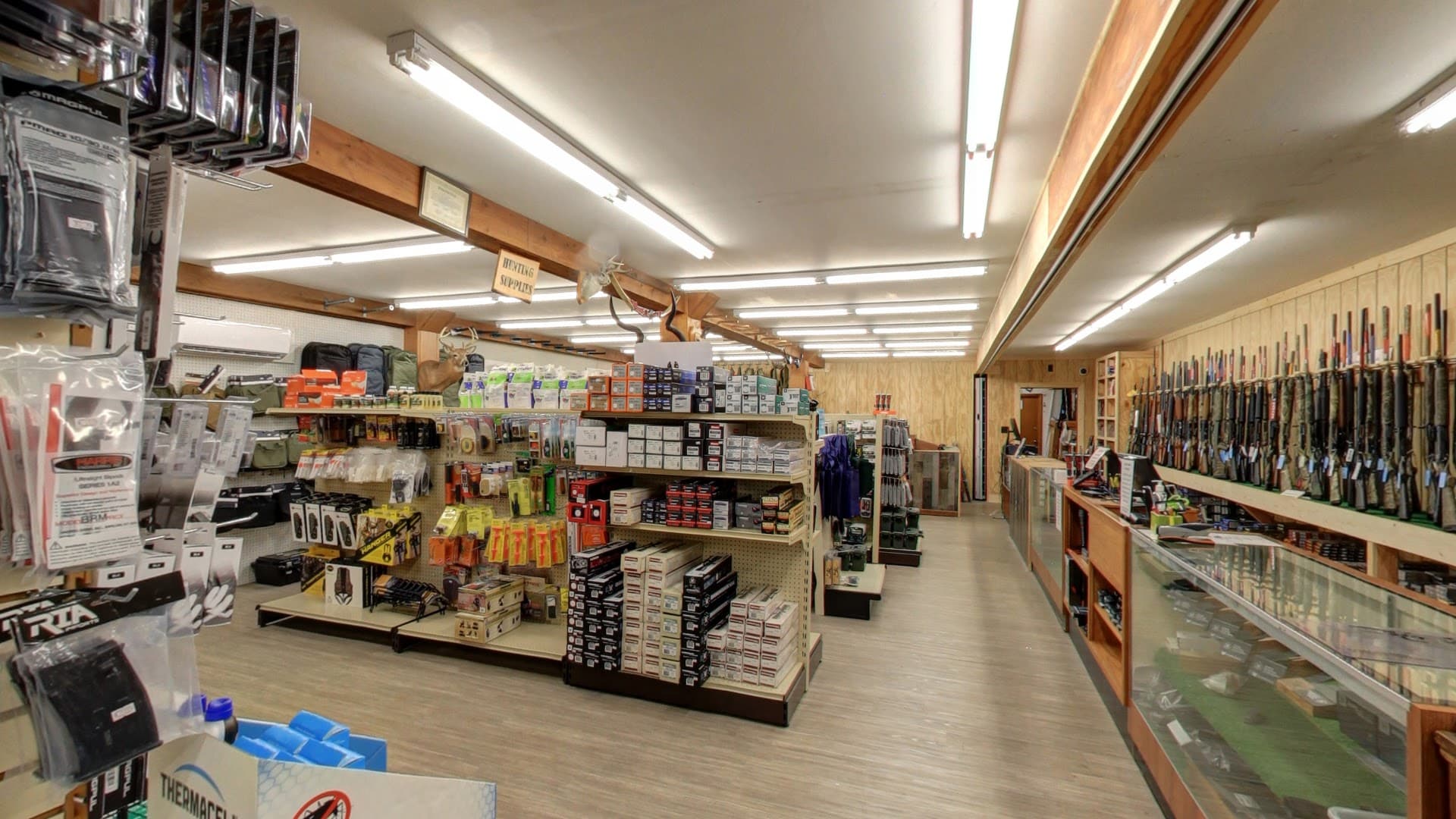 Bob's Little Sport Shop - Image 7