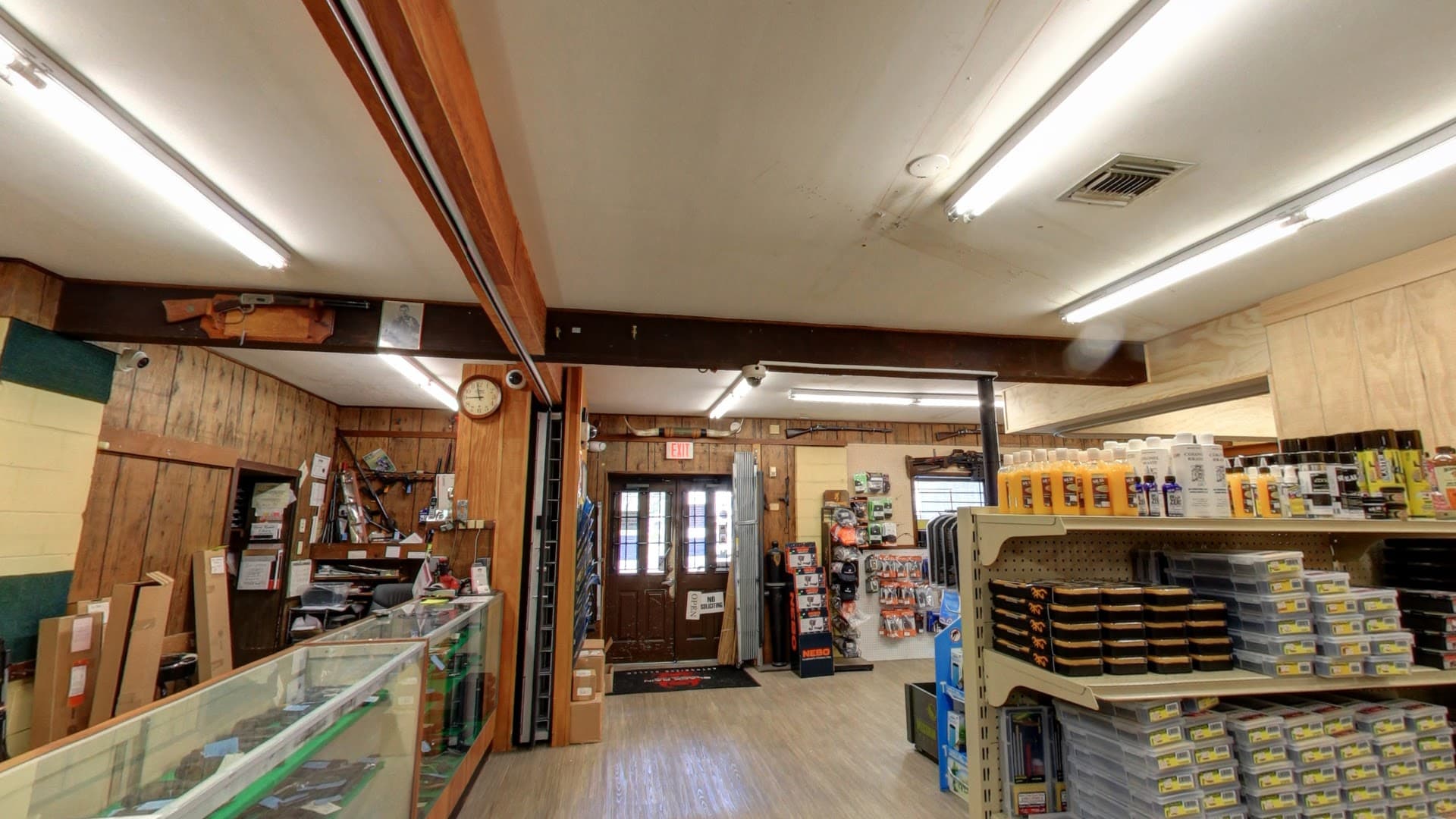 Bob's Little Sport Shop - Image 8