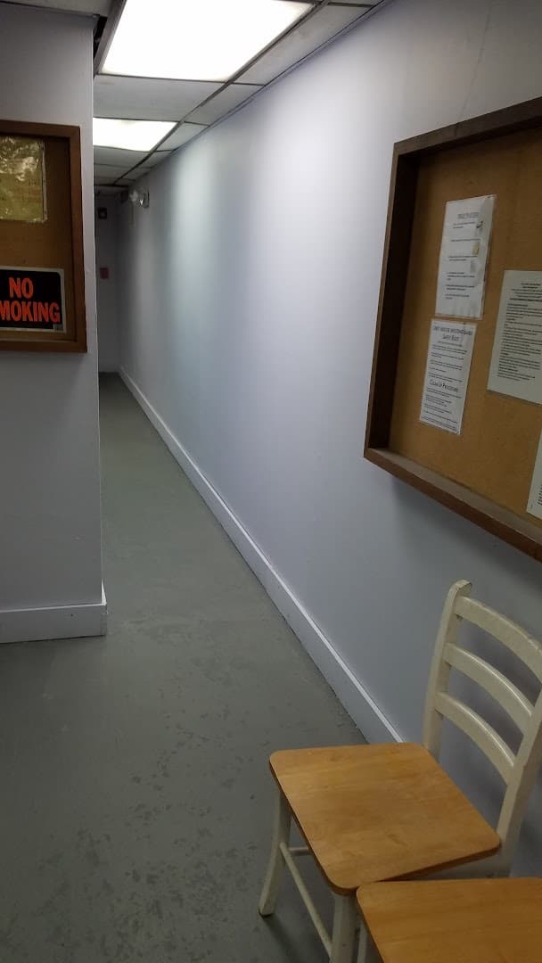Chris' Indoor Range & Gun Shop - Image 2