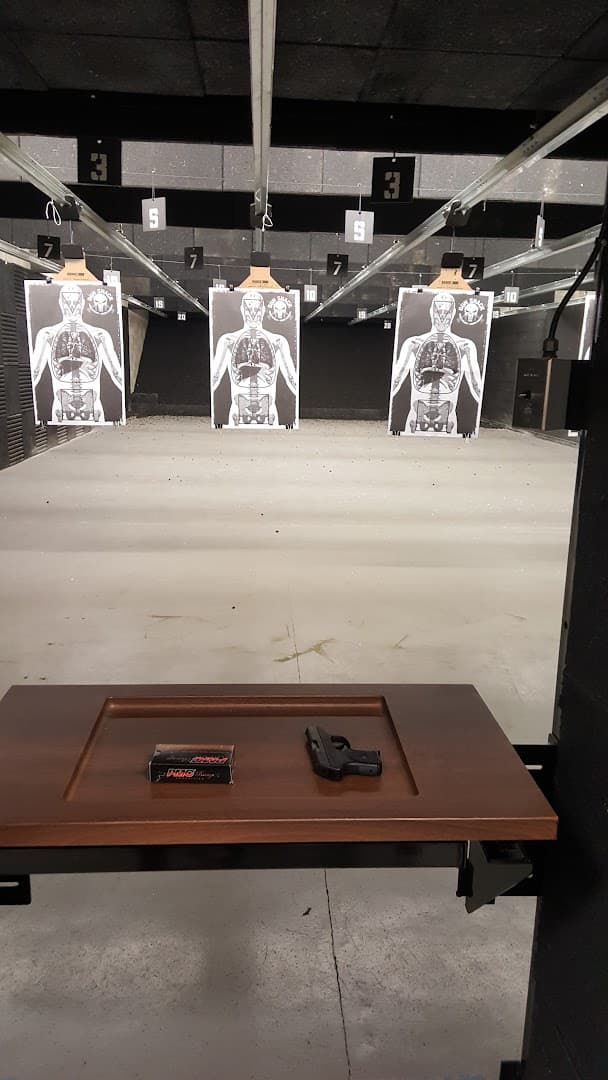 Gun Shack - Image 10