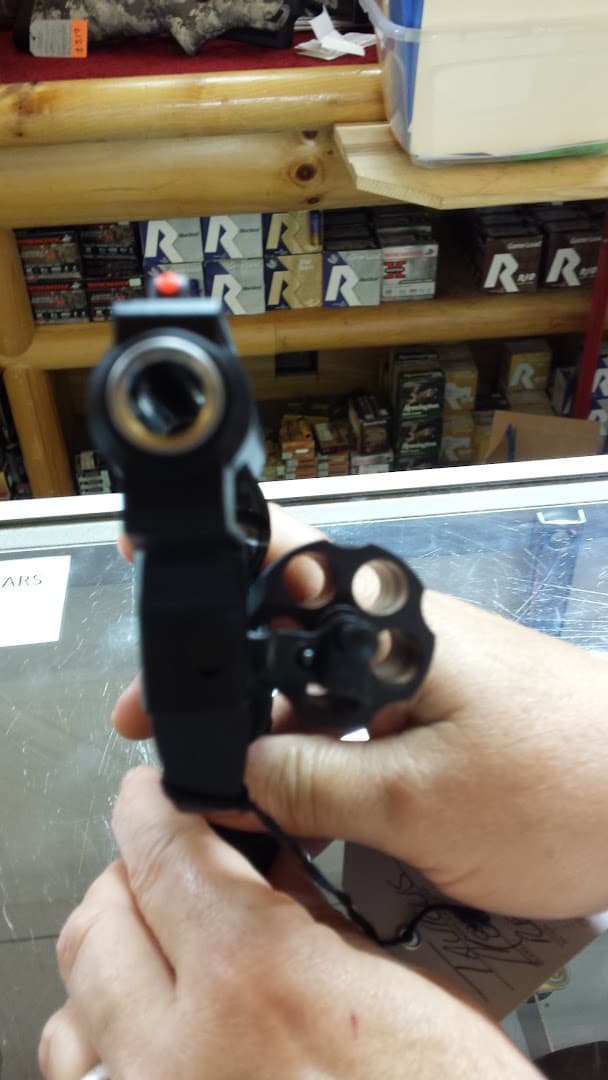 Barnett's Guns and Indoor Range - Image 6