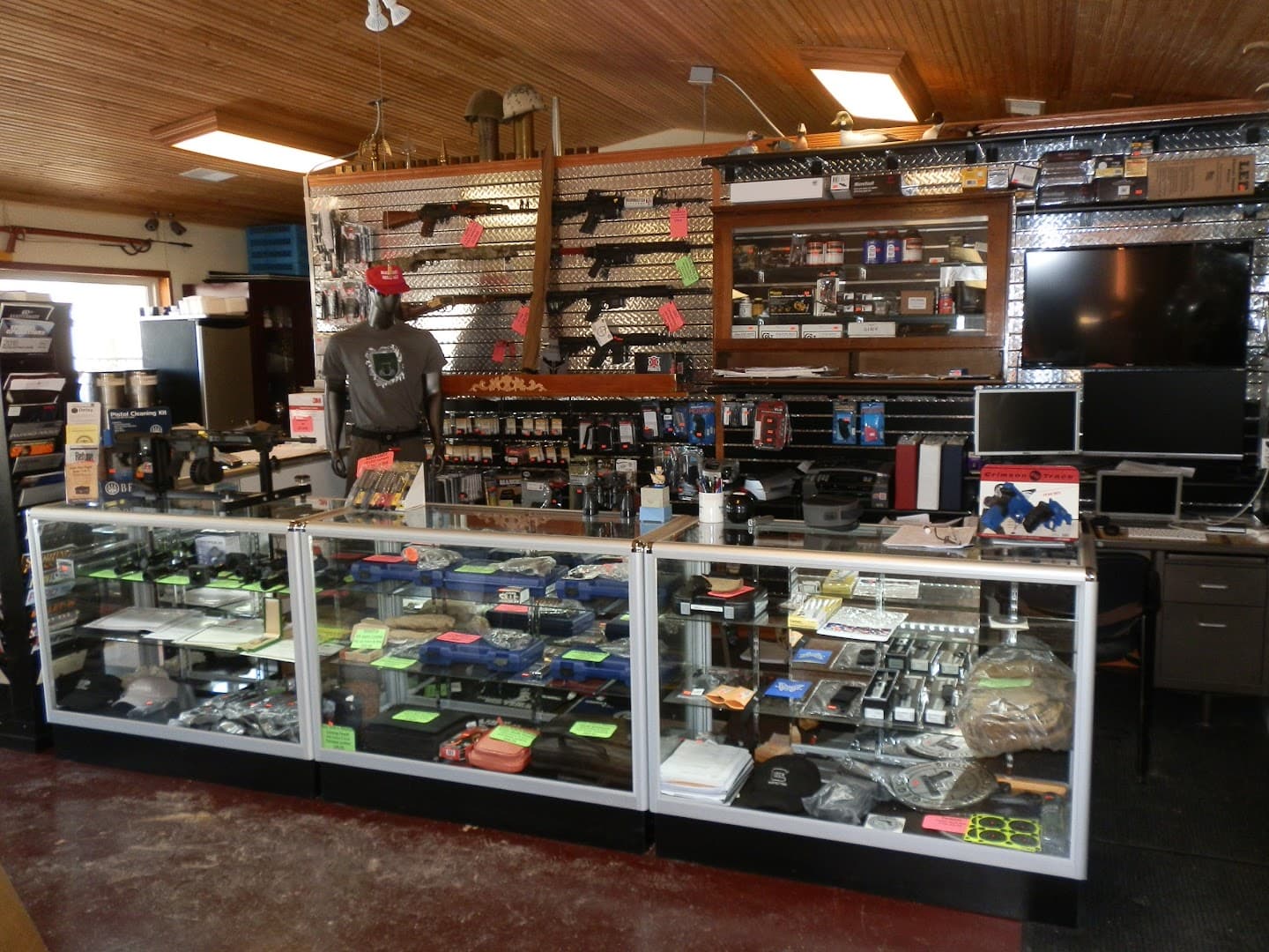 Mc Donald Lake Rod & Gun Club - Image 1