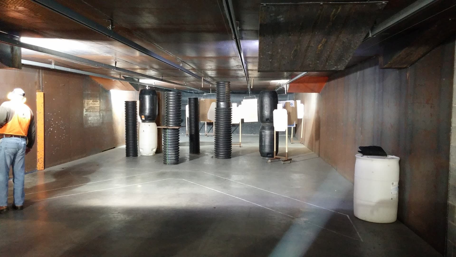 Bear Arms Indoor Shooting Range - Image 6