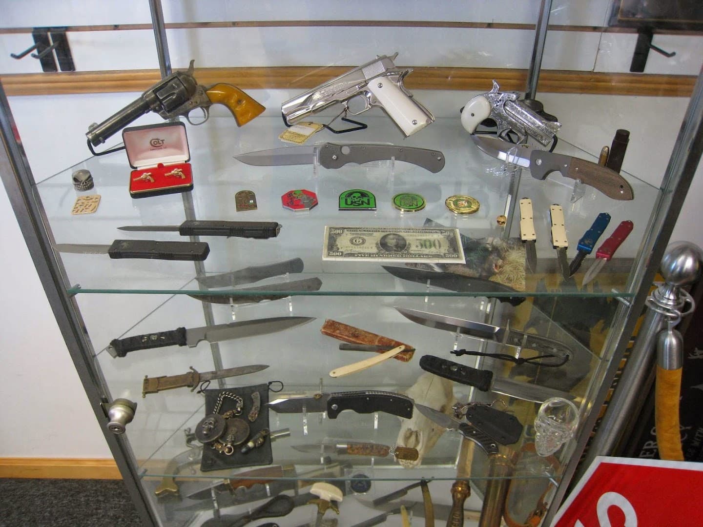 Big AlΓÇÖs Gun, Pawn & Range - Image 7