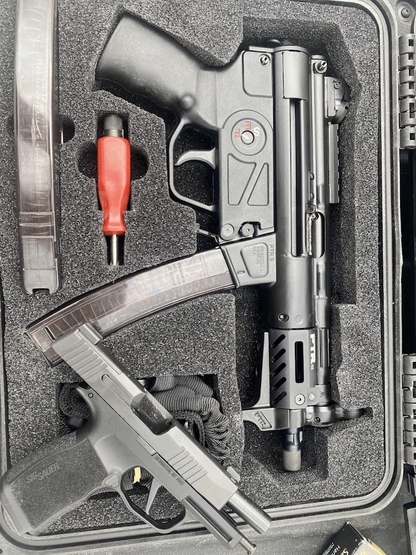 Gun Site Range and Store - Image 3