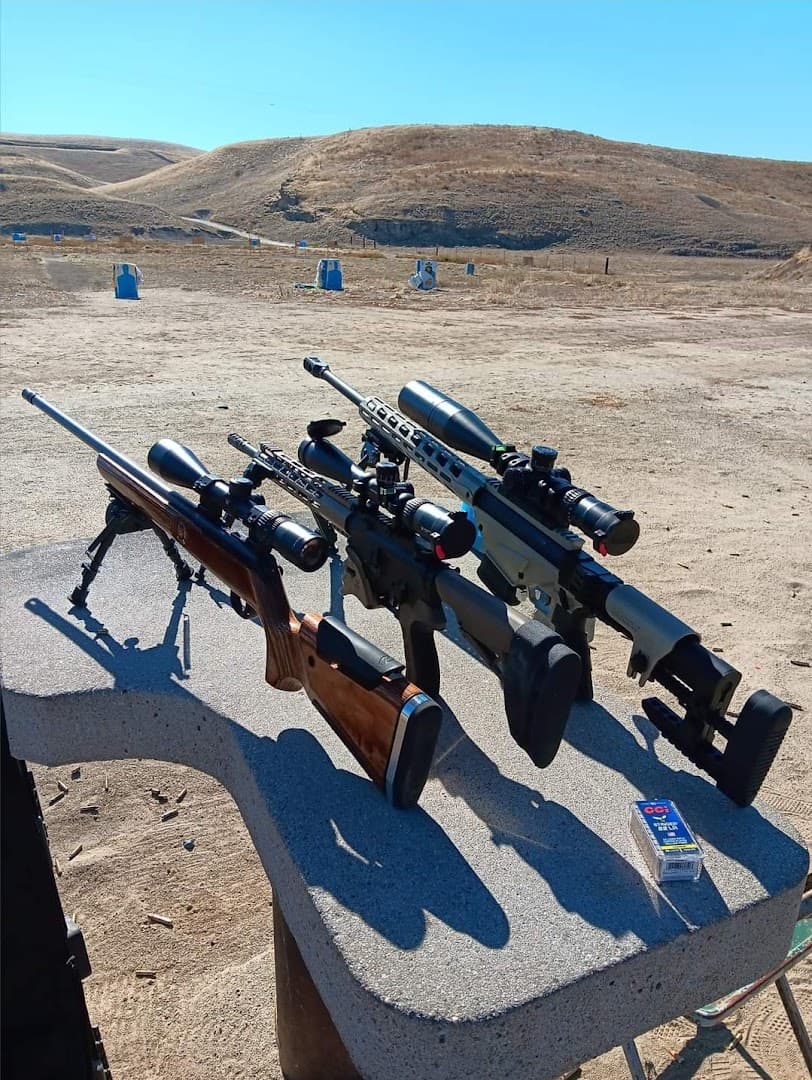 5 Dogs Range - Image 7