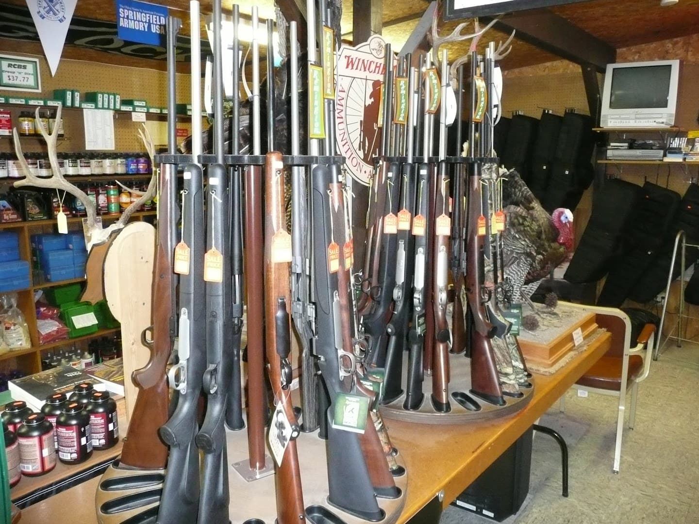 T & T Guns & Ammo, Inc. - Image 3