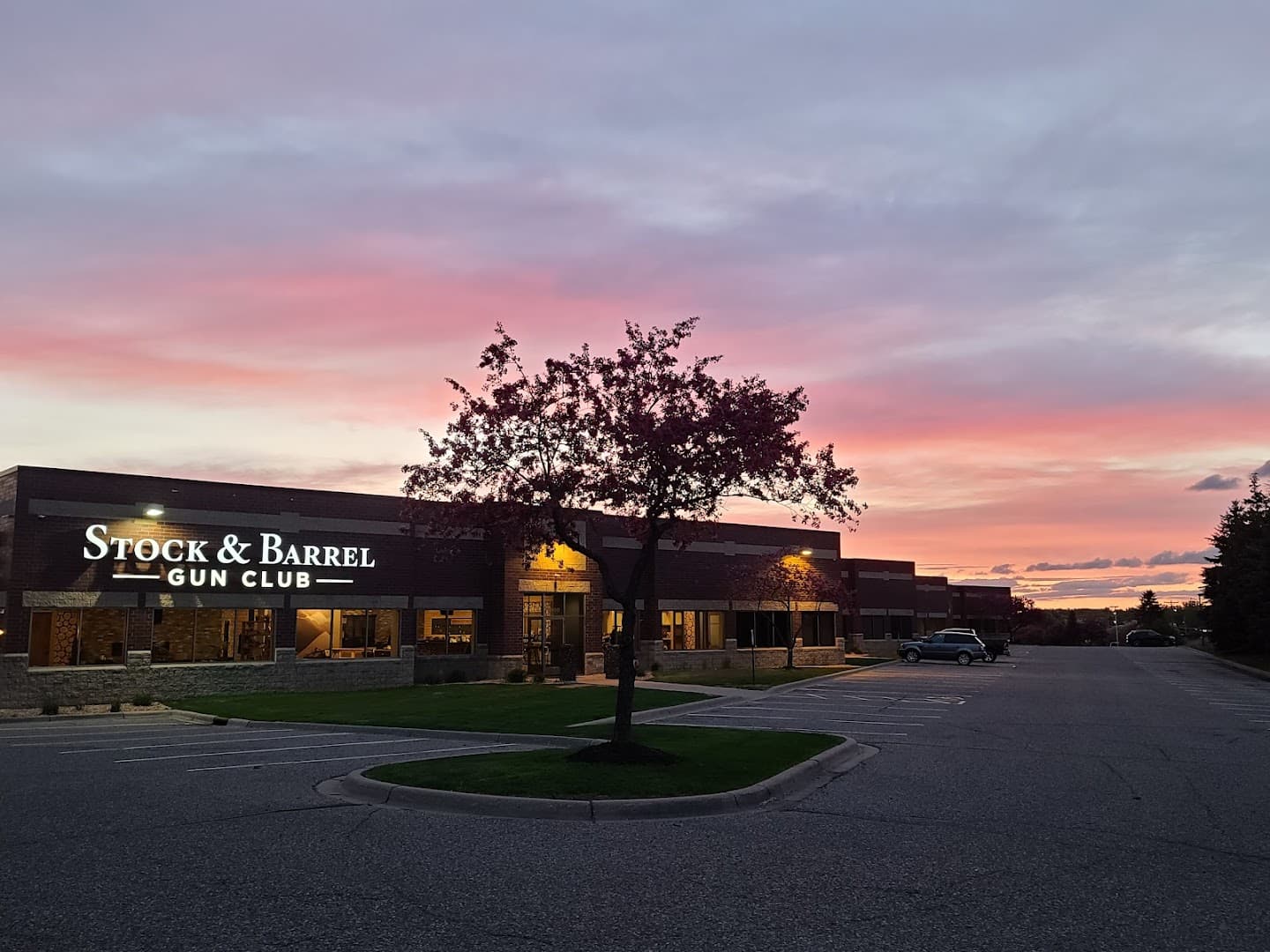 Stock & Barrel Gun Club - Eagan - Image 3