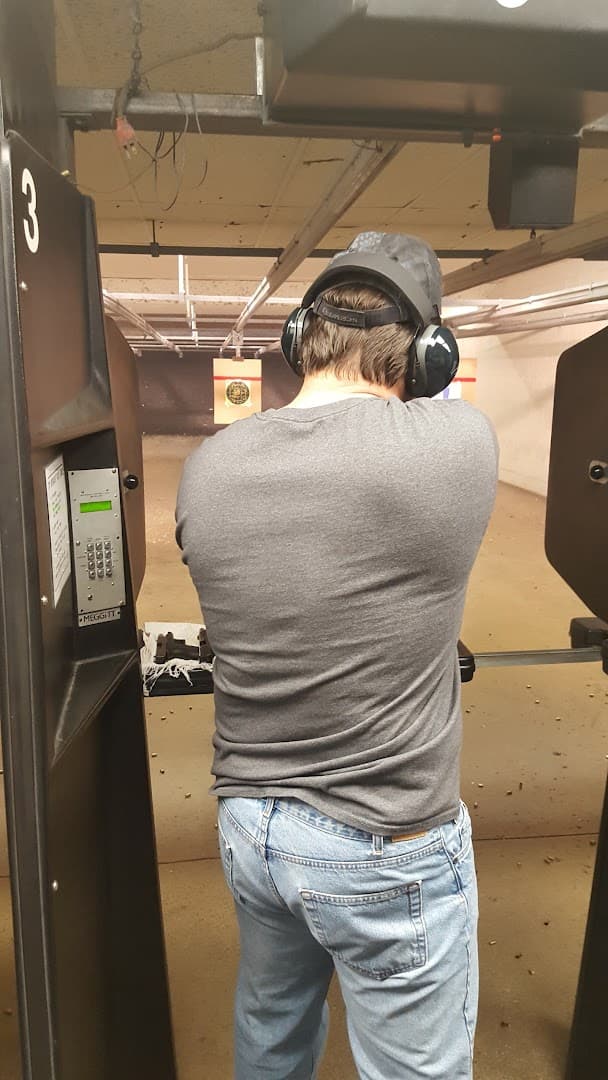 Burnsville Pistol & Rifle Range - Image 6