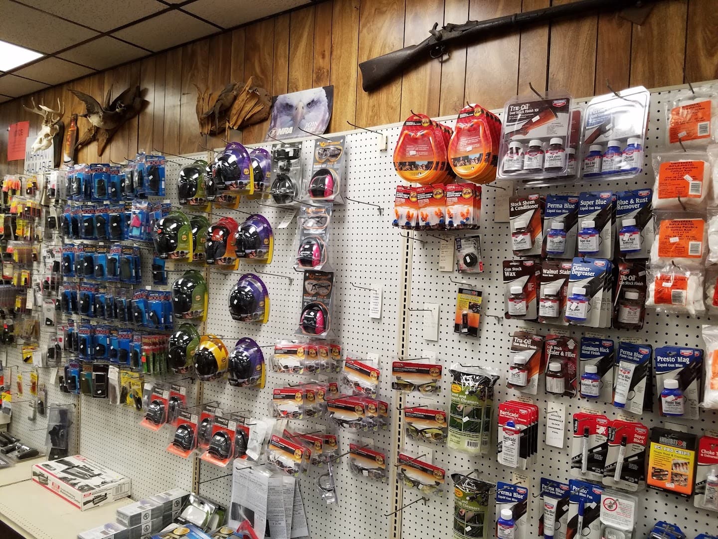 Midwest Guns & Pistol Range - Image 5