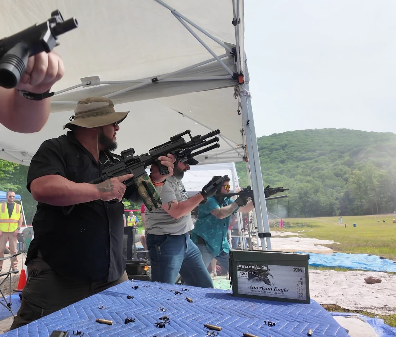 Shooters Gauntlet - Image 2